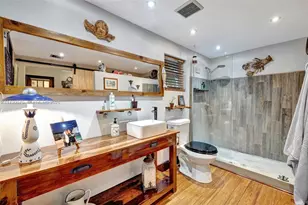 1401 NE 33rd St, Oakland Park, FL 33334 - Photo 29