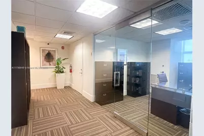 650 West Ave #1004, Miami Beach, FL 33139 - Photo 43