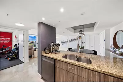 650 West Ave #1004, Miami Beach, FL 33139 - Photo 9