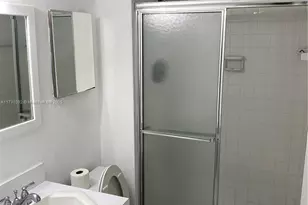 5555 Collins Ave, Miami Beach, FL 33140 - Photo 7