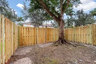 2463 SE 15th Ct, Homestead, FL 33035 - Photo 19