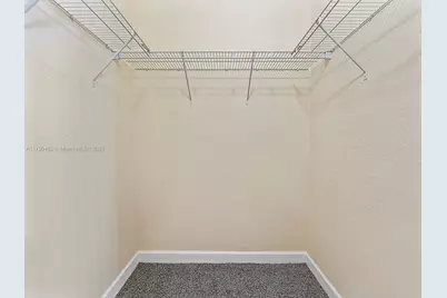 2463 SE 15th Ct, Homestead, FL 33035 - Photo 15