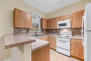 2463 SE 15th Ct, Homestead, FL 33035 - Photo 17