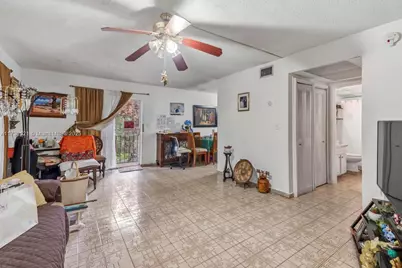 519 NW 10th Ave, Miami, FL 33136 - Photo 19