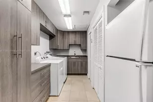 9260 SW 101st St, Miami, FL 33176 - Photo 15
