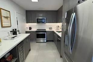 5750 Collins Ave, Miami Beach, FL 33140 - Photo 11