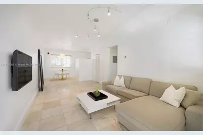 1045 Lenox Ave #4, Miami Beach, FL 33139 - Photo 1