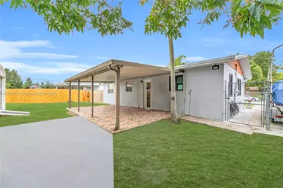 11925 SW 182nd Ter, Miami, FL 33177 - Photo 15