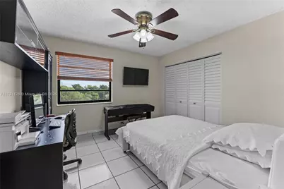 605 NW 72nd Ave #406, Miami, FL 33126 - Photo 9