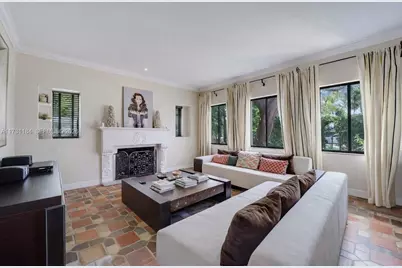 6121 La Gorce Dr, Miami Beach, FL 33140 - Photo 9
