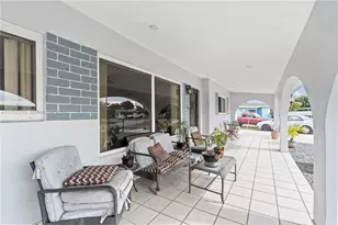 451 W 39th St, Hialeah, FL 33012 - Photo 15