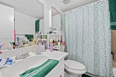 2020 NW 119th St #1122, Miami, FL 33167 - Photo 17