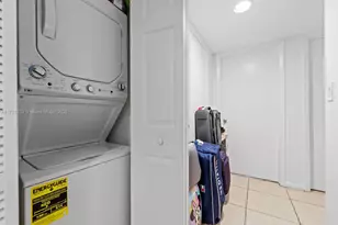 2020 NW 119th St, Miami, FL 33167 - Photo 13