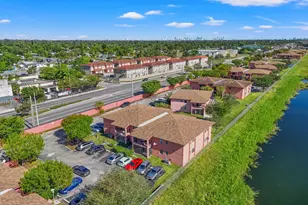 2020 NW 119th St, Miami, FL 33167 - Photo 5