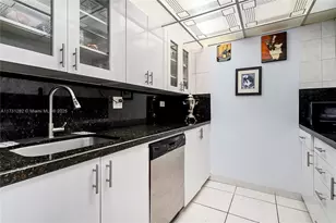 251 174, Sunny Isles Beach, FL 33160 - Photo 11