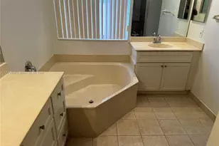 16341 SW 29th St, Miramar, FL 33027 - Photo 27