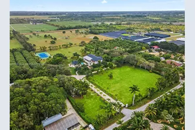 14875 SW 212th St, Miami, FL 33187 - Photo 19