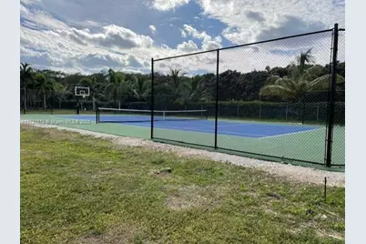 14875 SW 212th St, Miami, FL 33187 - Photo 27