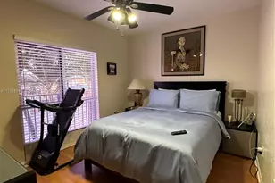 425 E 3rd Ave, Hialeah, FL 33010 - Photo 15