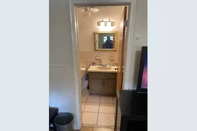 1480 Room#1 SW 6th Ave, Fort Lauderdale, FL 33315 - Photo 3