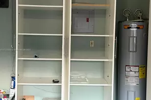 8204 NW 100th Ln, Tamarac, FL 33321 - Photo 11