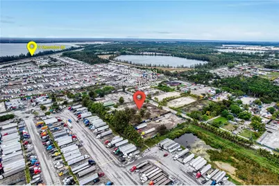 12150 NW 157th St, Hialeah, FL 33018 - Photo 25