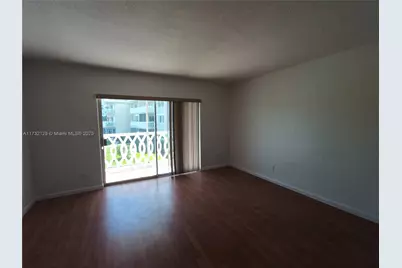 450 Golden Isles Dr #2B, Hallandale Beach, FL 33009 - Photo 23