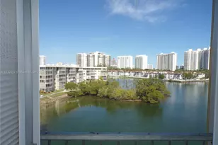 3030 Marcos Dr, Aventura, FL 33160 - Photo 7