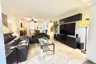 4806 NW 36th St, Lauderdale Lakes, FL 33319 - Photo 9