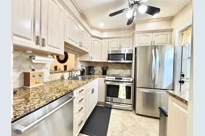 4806 NW 36th St #501, Lauderdale Lakes, FL 33319 - Photo 13