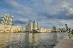 600 Parkview Dr, Hallandale Beach, FL 33009 - Photo 95