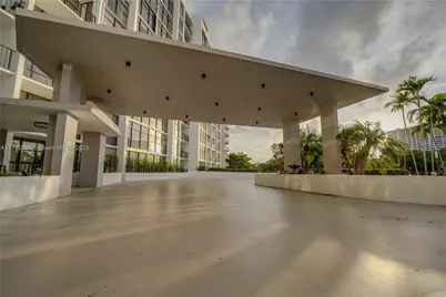 600 Parkview Dr #601, Hallandale Beach, FL 33009 - Photo 89