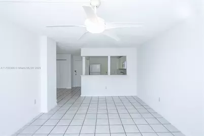 16950 W Dixie Hwy #B320, North Miami Beach, FL 33160 - Photo 9