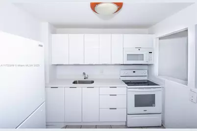 16950 W Dixie Hwy #B320, North Miami Beach, FL 33160 - Photo 5