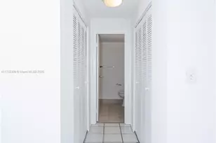 16950 W Dixie Hwy, North Miami Beach, FL 33160 - Photo 21