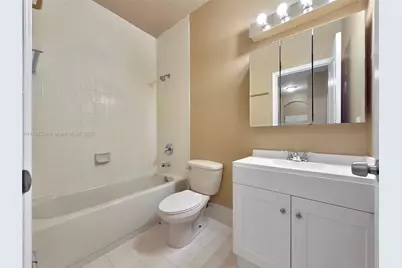 1666 SE 27th Ct #207, Homestead, FL 33035 - Photo 21