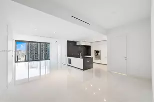 300 Biscayne Blvd Way, Miami, FL 33131 - Photo 17