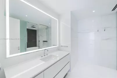 300 Biscayne Blvd Way #3909w, Miami, FL 33131 - Photo 23