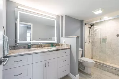 2301 S Ocean Dr #2408, Hollywood, FL 33019 - Photo 15