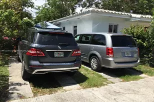 2 NE 45th St, Miami, FL 33137 - Photo 21