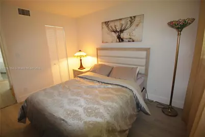 3002 NE 5th Ter #210-B, Wilton Manors, FL 33334 - Photo 9