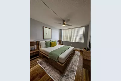 1200 Saint Charles Pl #419, Pembroke Pines, FL 33026 - Photo 11