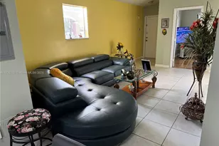 1250 SE 28th Ct, Homestead, FL 33035 - Photo 9