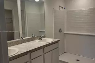 3529 NE 20th Pl, Cape Coral, FL 33909 - Photo 5