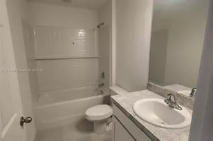 3529 NE 20th Pl, Cape Coral, FL 33909 - Photo 9