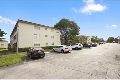 151 SW 135th Ter #302T, Pembroke Pines, FL 33027 - Photo 23