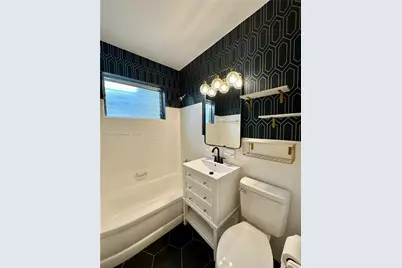 1788 NE 169th St, North Miami Beach, FL 33162 - Photo 11