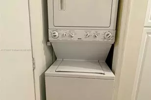 1950 W 54th St, Hialeah, FL 33012 - Photo 7