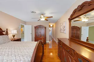 8406 NW 35th St, Coral Springs, FL 33065 - Photo 13