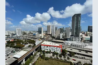 90 SW 3rd St #2505, Miami, FL 33130 - Photo 15